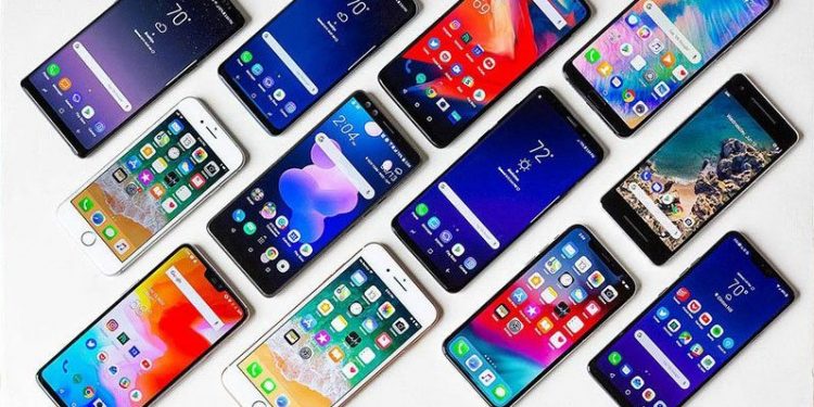 Beli HP Harga di Atas Rp 7 Juta dari Luar Negeri Wajib Bayar Pajak