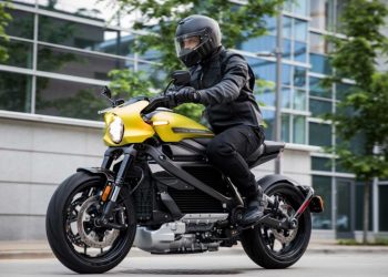 Mobil dan Motor Listrik di Jakarta Bebas Pajak BBNKB Berlaku Lima Tahun