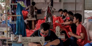 Gerakan Masker Kain Kemenparekraf Lawan Corona