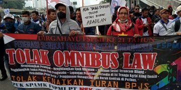 Pemerintah dan DPR Sepakat Tunda Omnibus Law RUU Cipta Kerja