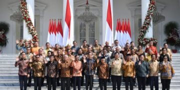 Charta Politika: 63,1% Publik Dukung Jokowi Reshuffle Kabinet