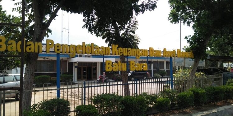 Pelaku Usaha Mengamuk dan Histeris Ditagih Pajak