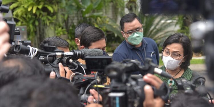 Presiden Instruksikan Kepala Daerah Gunakan APBD Atasi Dampak Kenaikan Harga BBM