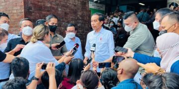 Usai G20, Presiden Jokowi Blusukan ke Pasar Badung