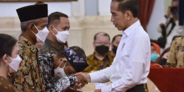 Presiden Serahkan 1,55 Juta Sertifikat Tanah untuk Rakyat