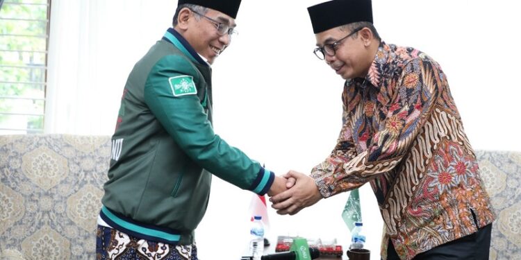Dirjen Pajak Silaturahmi Ketum PBNU