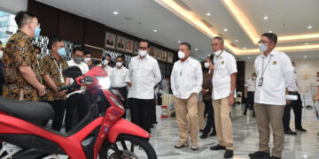 Nunggak Pajak dan Barang Curian Tidak Bisa Dapat Subsidi Konversi Motor Listrik