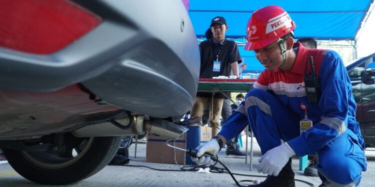 Kendaraan Belum Uji Emisi, Siap-siap Bayar Pajak Lebih Mahal