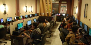 Aturan Pajak Usaha Warnet