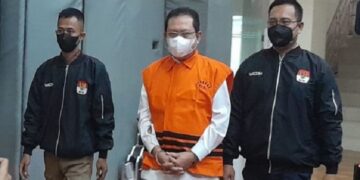 KPK Resmi Tahan Sekretaris MA Hasbi Hasan