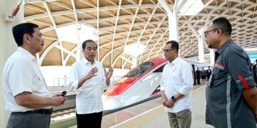 Presiden Jokowi Uji Coba Kereta Cepat Jakarta-Bandung