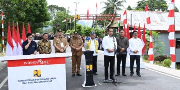 Presiden Jokowi Resmikan 27 Ruas Jalan, Harapkan Konektivitas Daerah Makin Baik