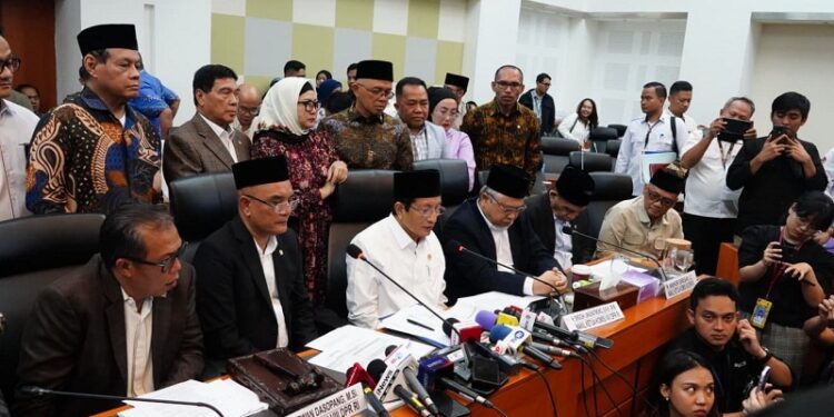 Pemerintah dan DPR Sepakati Biaya Haji 2025 Turun, Jemaah Hanya Bayar Rp55,43 Juta