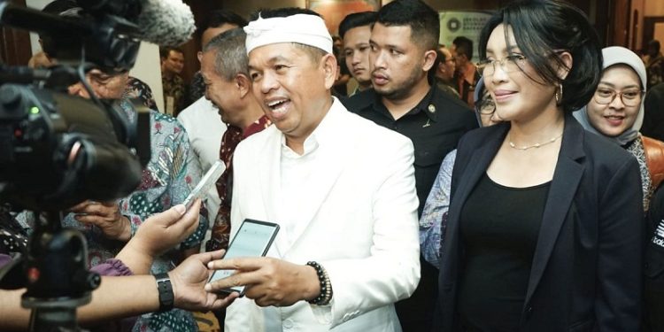 Gubernur Jabar Bertemu Apindo, Bahas Pajak sampai Penyesuaian Upah Minimum