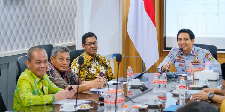 Kanwil DJP Jabar II dan Pemkab Indramayu Perkuat Sinergi Optimalisasi Penerimaan Pajak 2026